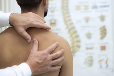 Vida Chiropractic - Spinal Adjustment